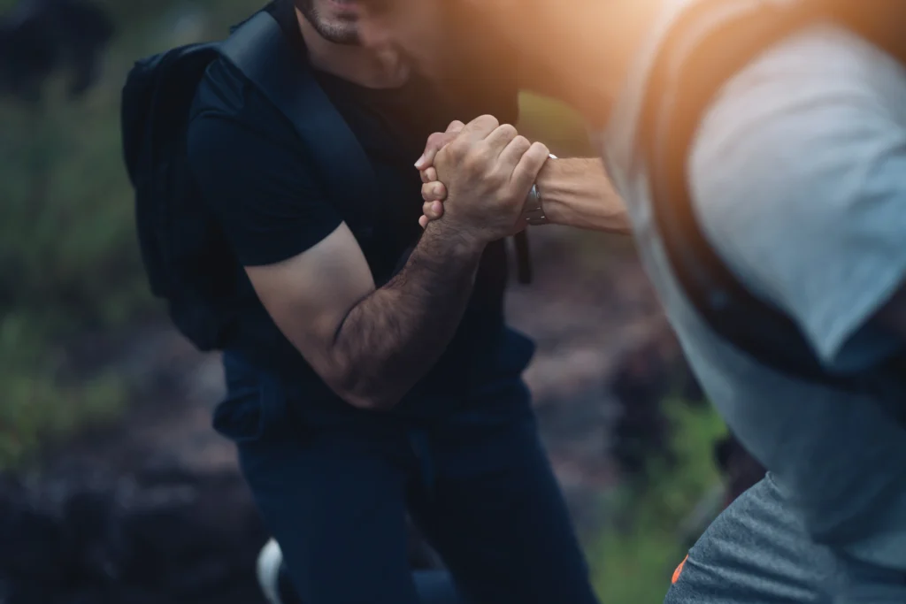 Leadership development consulting for effective team alignment by Viratos Solutions.